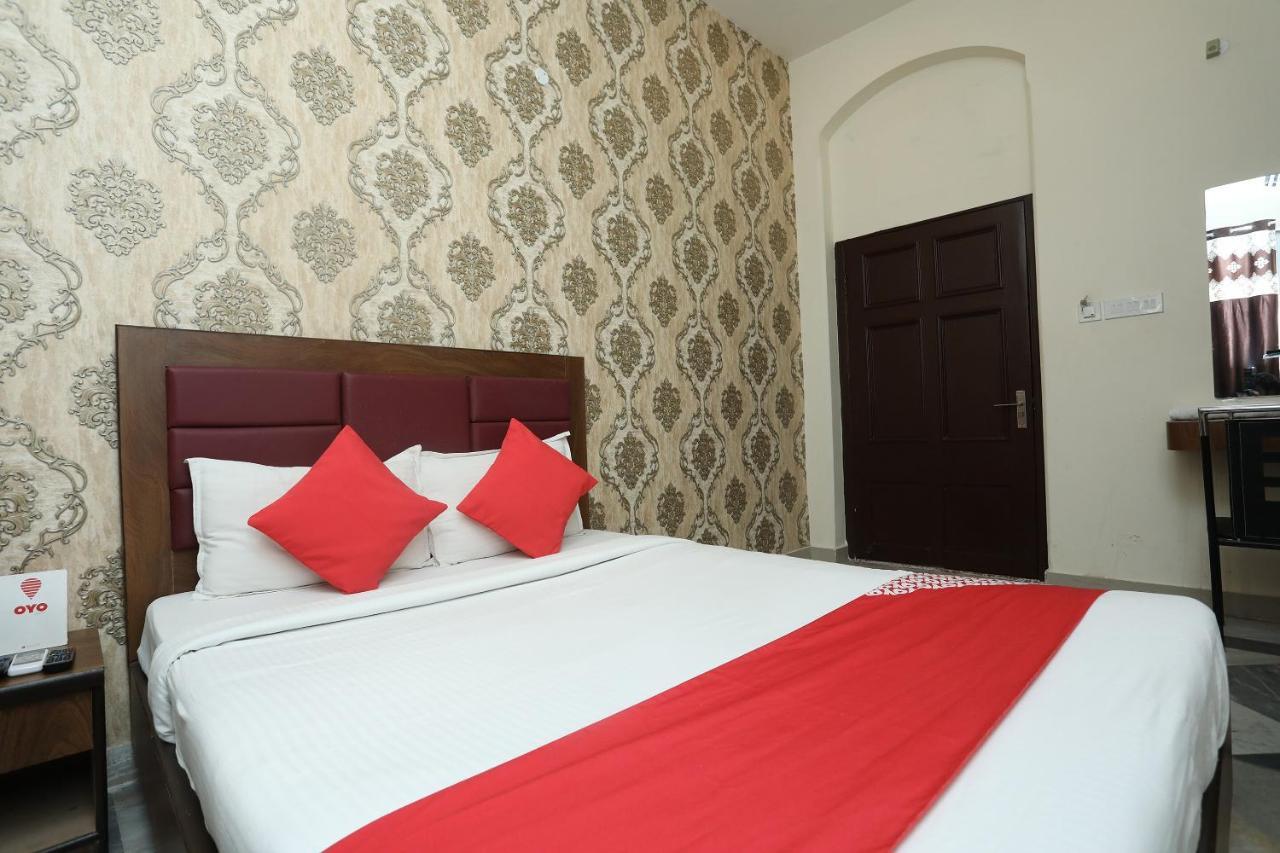 Flagship 13641 Elgin Terrace Hotell Alīpur Eksteriør bilde